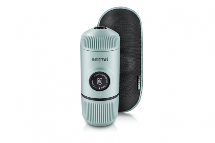 Карманная кофемашина Xiaomi Wacaco Nanopresso Elements + Чехол Arctic Blue (WCCRTCBL)