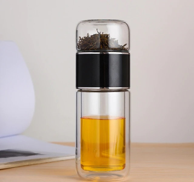 Чайная бутылка с двойным стеклом ситечком Qwerty Tea Bottle With Double Glass Silver